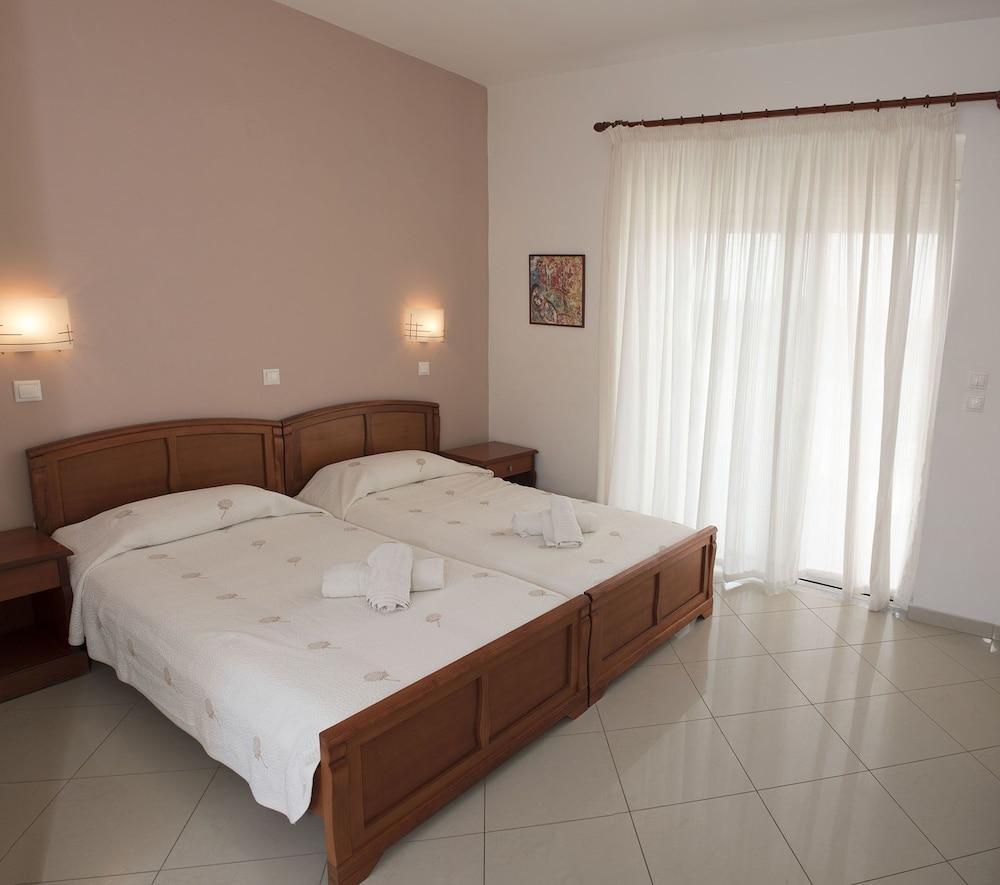 Nephele Apartments Faliraki Buitenkant foto