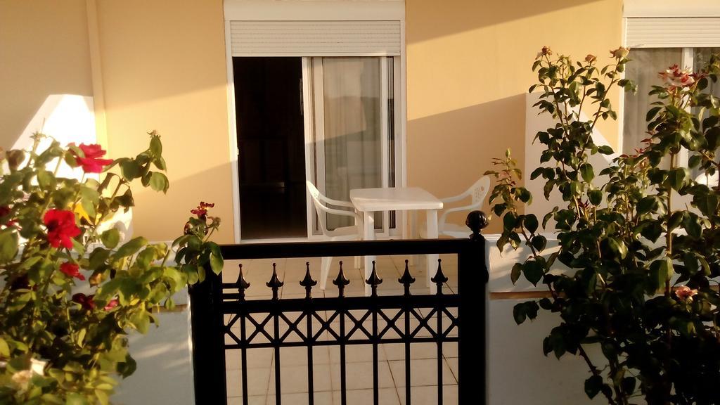 Nephele Apartments Faliraki Buitenkant foto