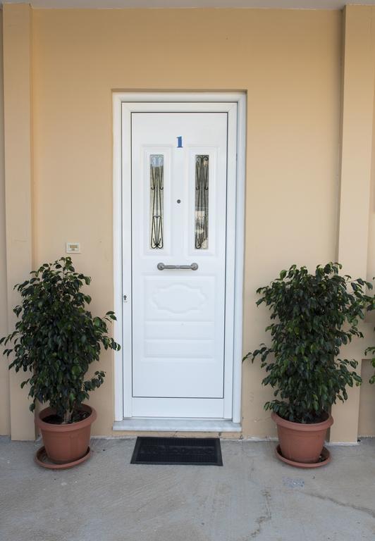 Nephele Apartments Faliraki Buitenkant foto