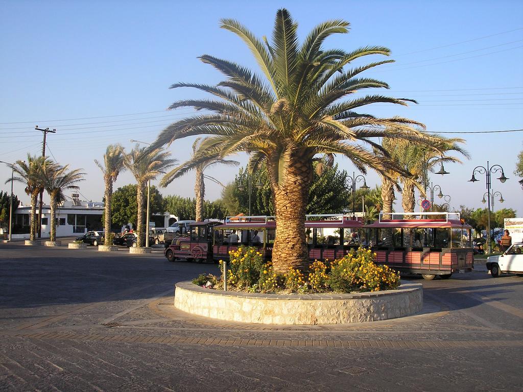 Nephele Apartments Faliraki Buitenkant foto