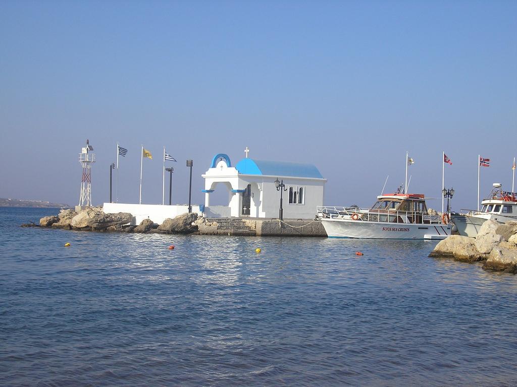 Nephele Apartments Faliraki Buitenkant foto
