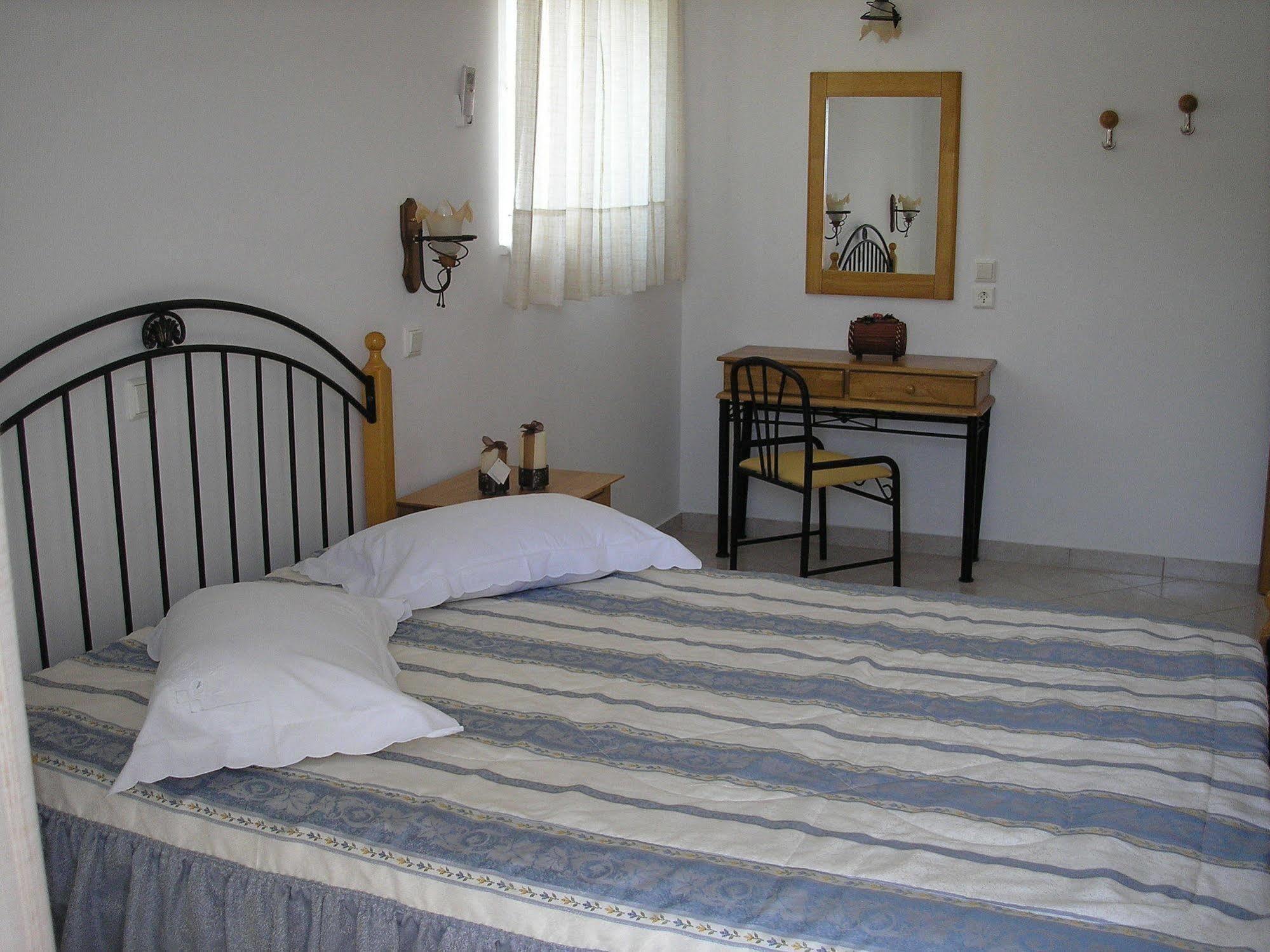 Nephele Apartments Faliraki Buitenkant foto