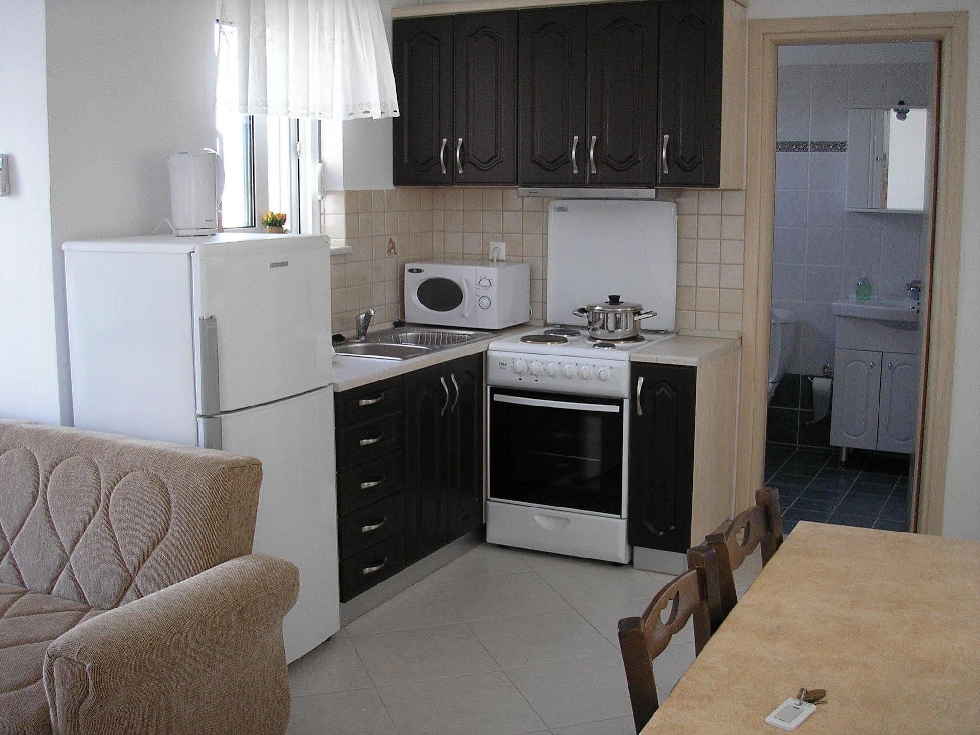 Nephele Apartments Faliraki Buitenkant foto