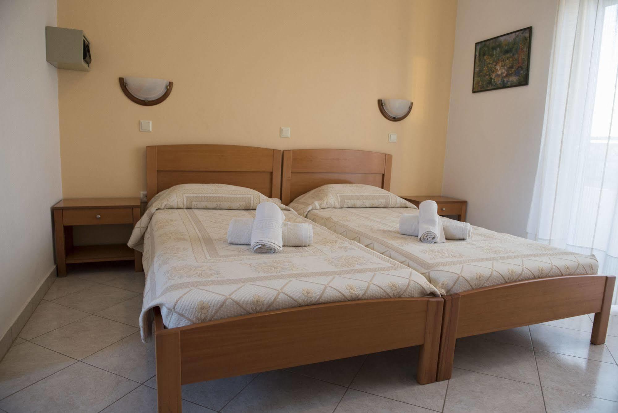Nephele Apartments Faliraki Buitenkant foto