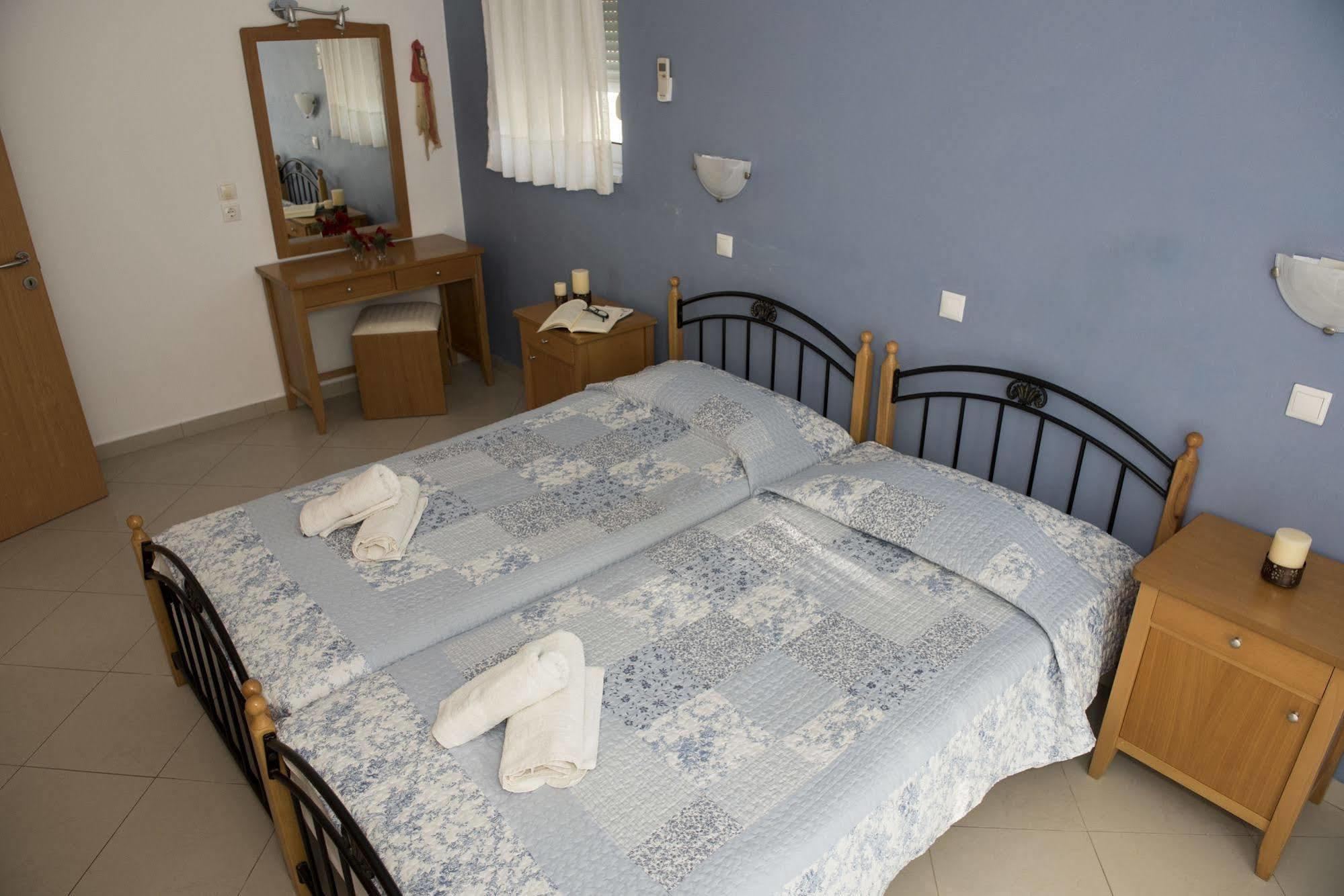 Nephele Apartments Faliraki Buitenkant foto